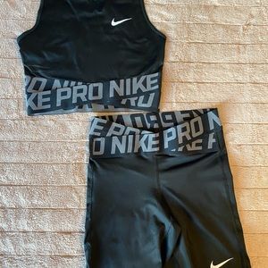 Nike Pro Training Set